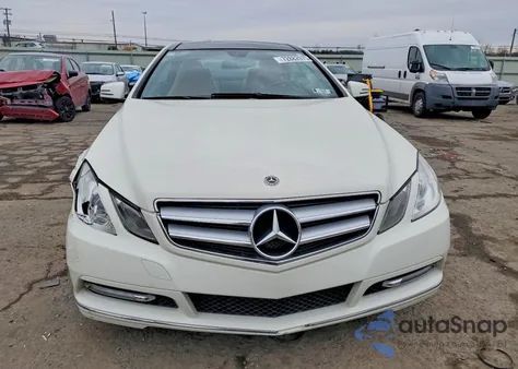 2012 Mercedes-Benz E 350 из США, поврежденный, VIN WDDKJ5KB3CF153254